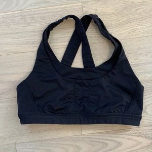 Lululemon black cross strap bra